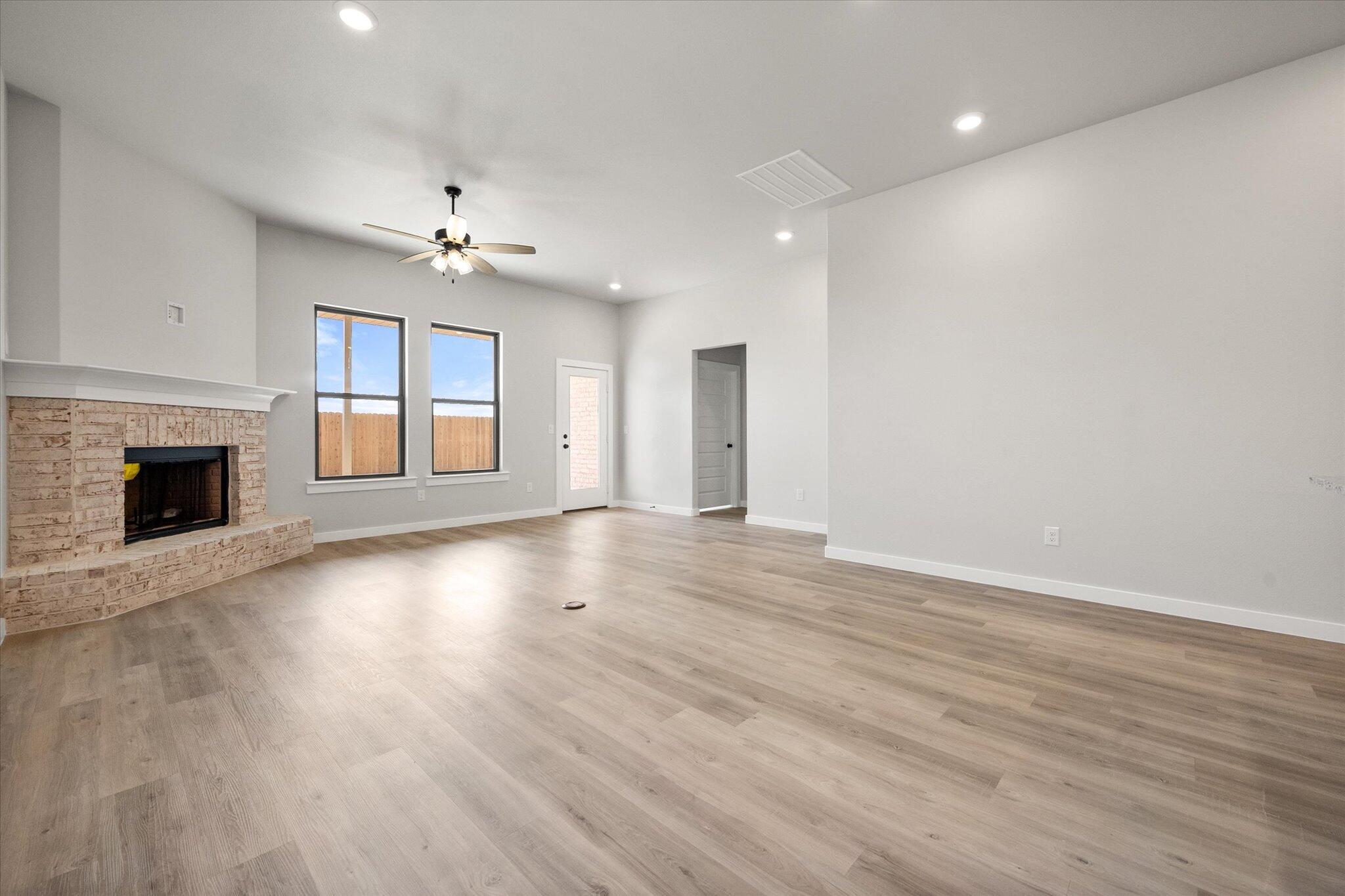 3103 140th Street Lubbock, TX 79423 - Photo 9 of 22 13-3103 140th_5496