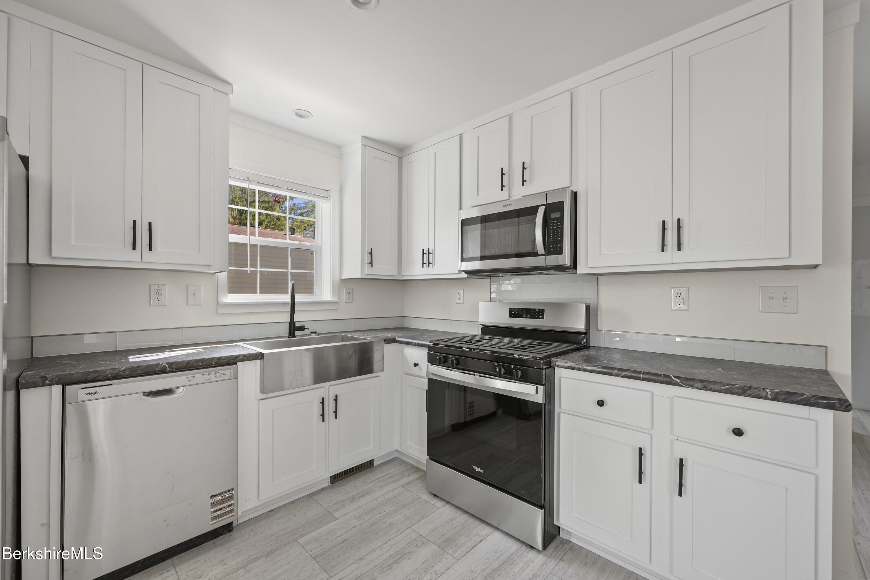 8 Apache Drive North Adams, MA 01247 - Photo 6 of 14 30 Kitchen