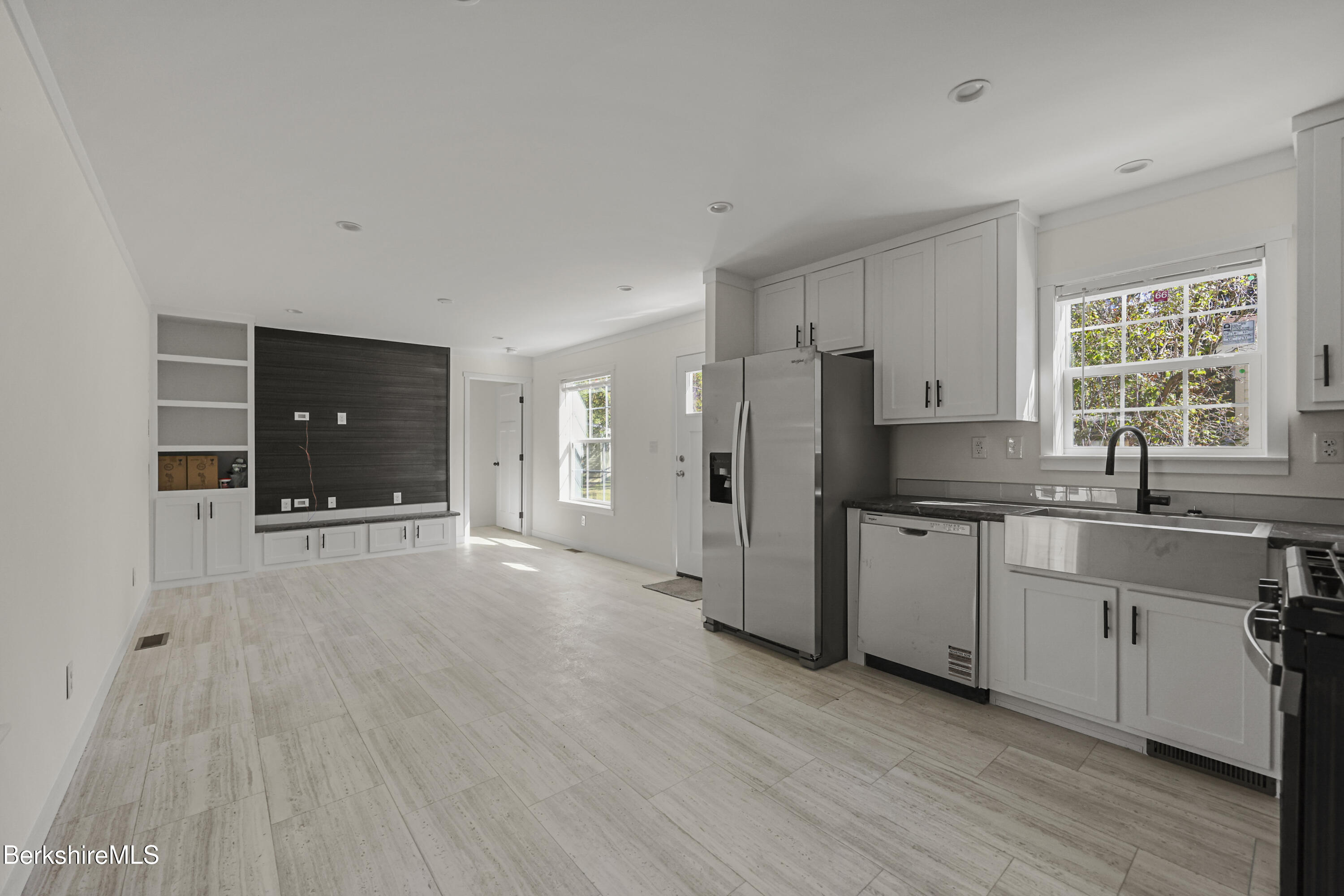 8 Apache Drive North Adams, MA 01247 - Photo 7 of 14 35 Kitchen