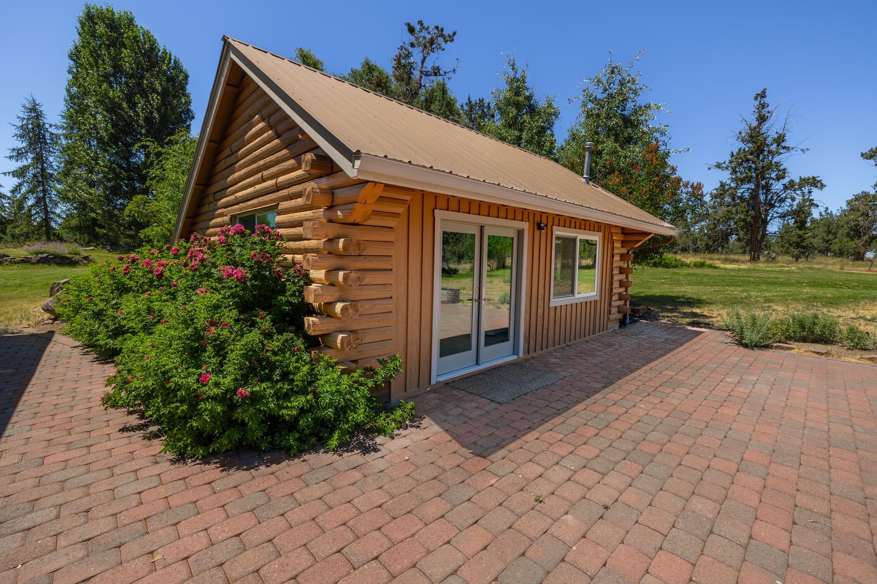 18460 Couch Market Road Bend, OR 97703 - Photo 27 of 51 RileyVisuals-27