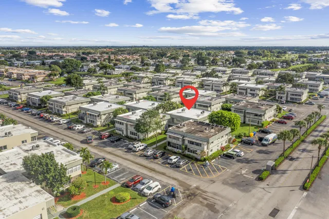 a view of yard with outdoor seating