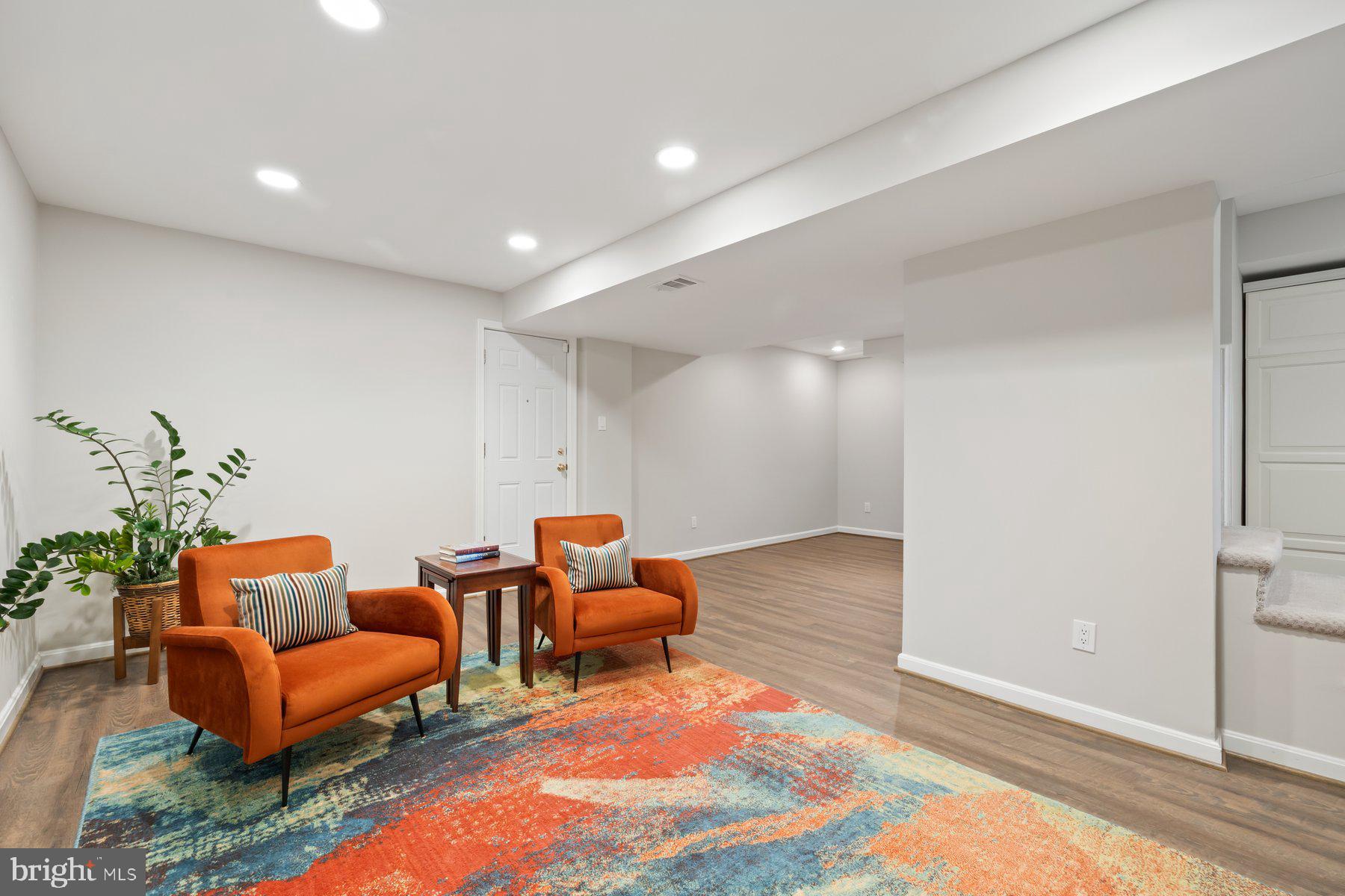 4711 Edgefield Road Bethesda, MD 20814 - Photo 33 of 48 Gallery Image 33