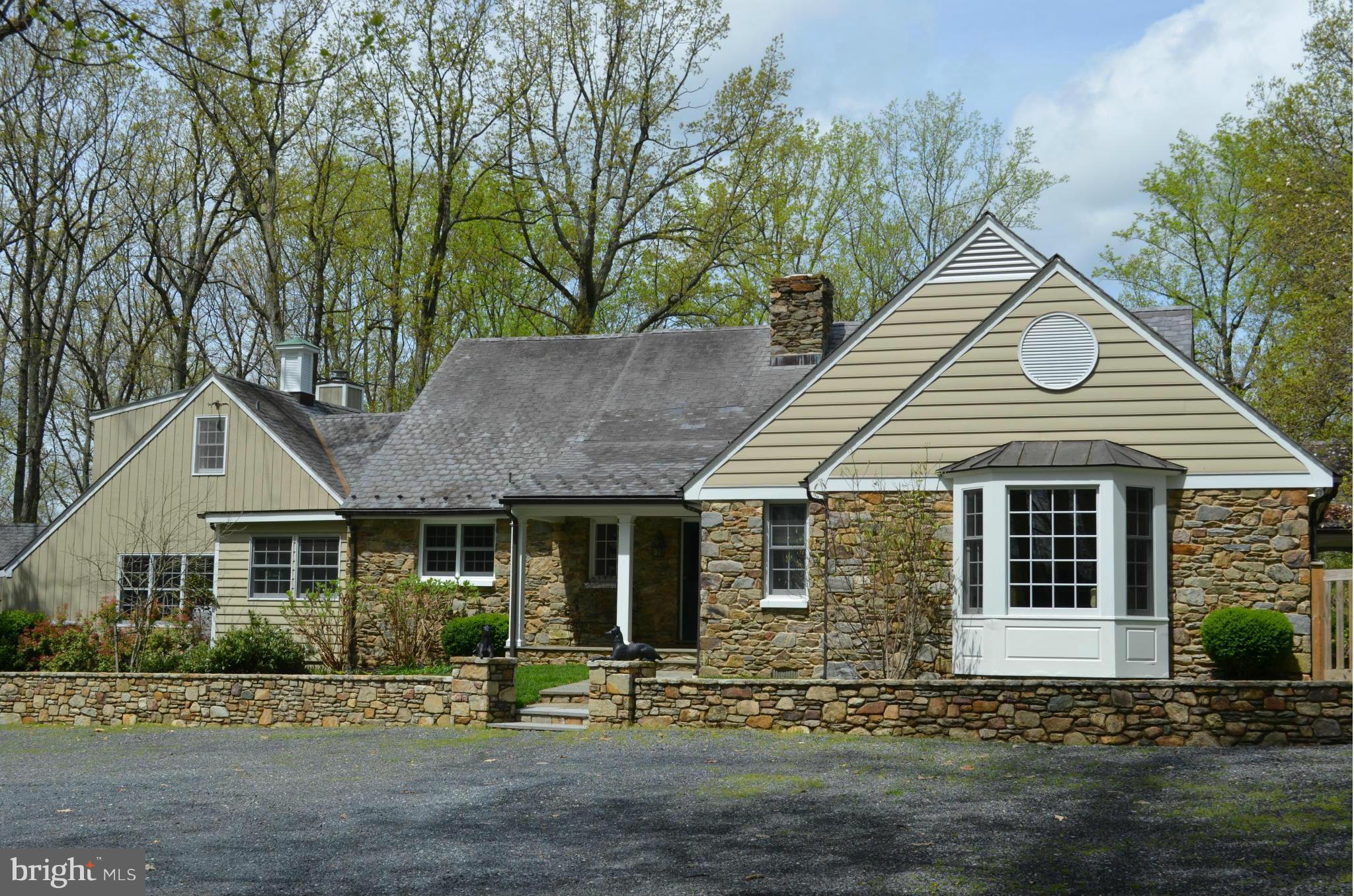 Exterior (Front)