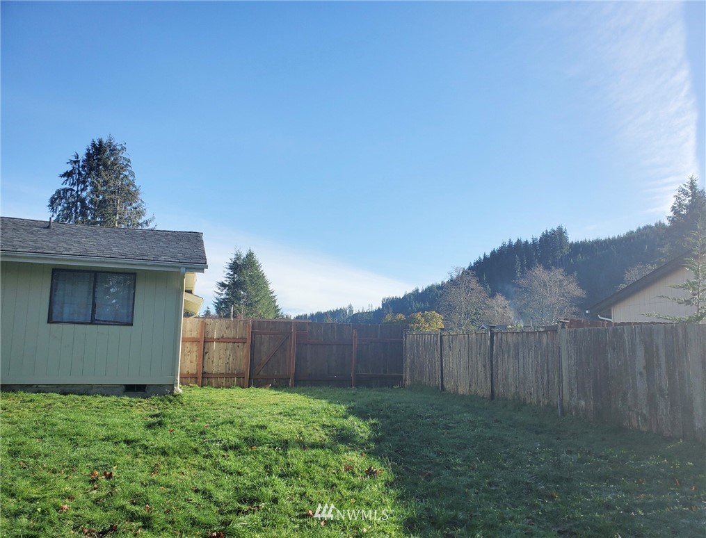 181 Elk Loop Drive Forks, WA 98331 - Photo 8 of 28 Gallery Image 8