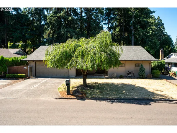 $459,000 | 14429 Southeast Hillgrove Court, Milwaukie, OR 97267