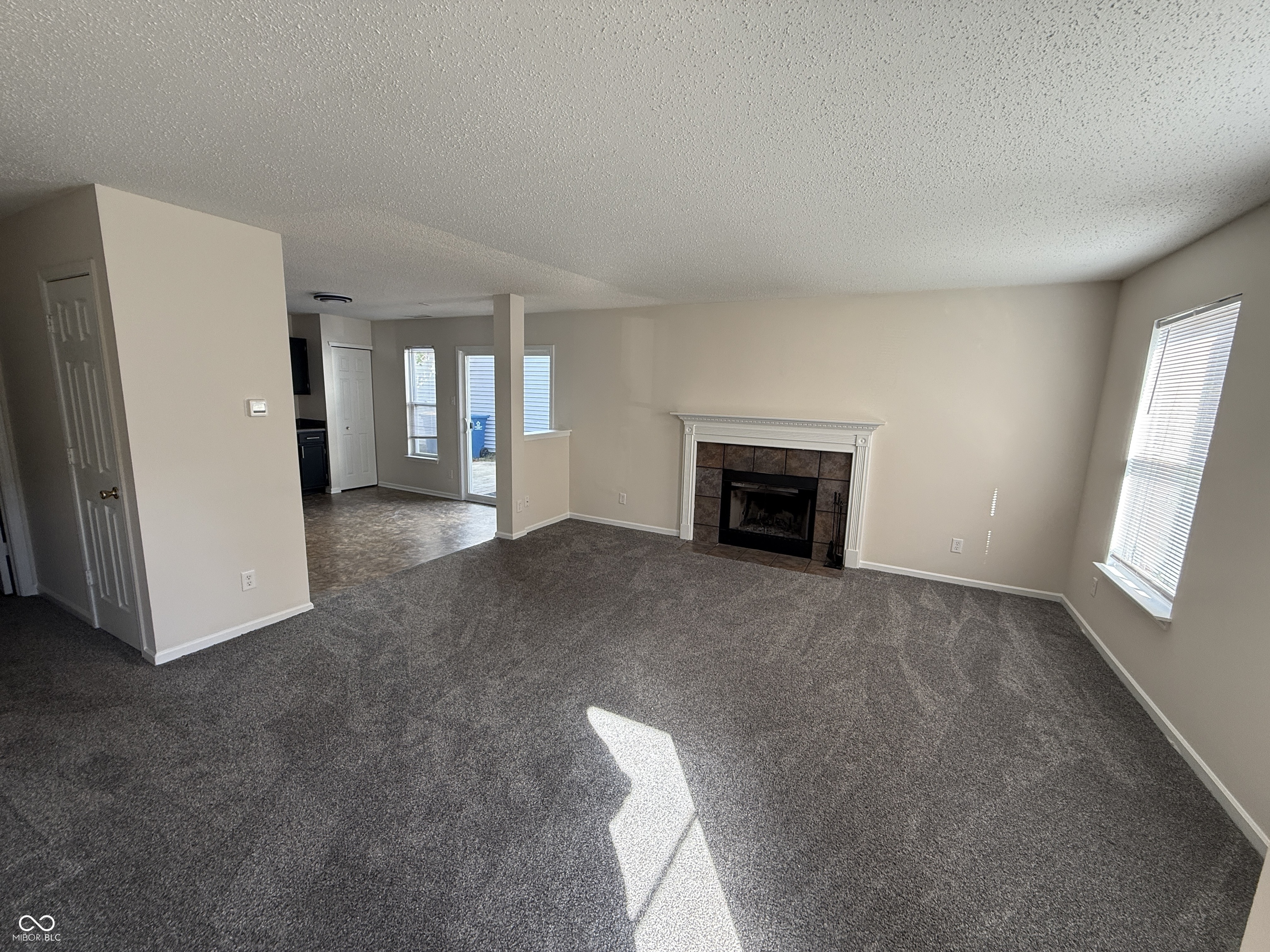 12710 Courage Crossing Fishers, IN 46037 - Photo 3 of 5