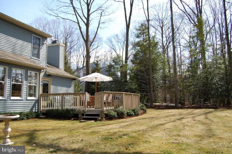 415 Riding Ridge Road Annapolis, MD 21403 - Photo 17 of 20 Exterior (Rear)