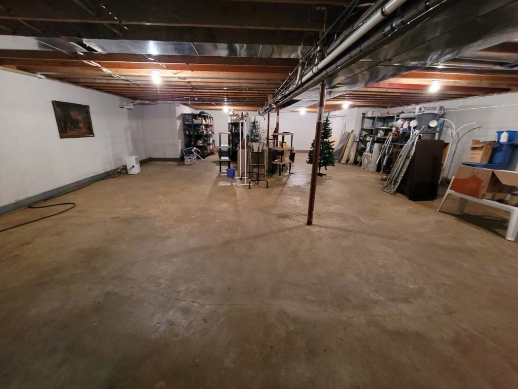 995 Richardson Road Owosso, MI 48867 - Photo 23 of 45 View of Basement 30 x 42 used for storage