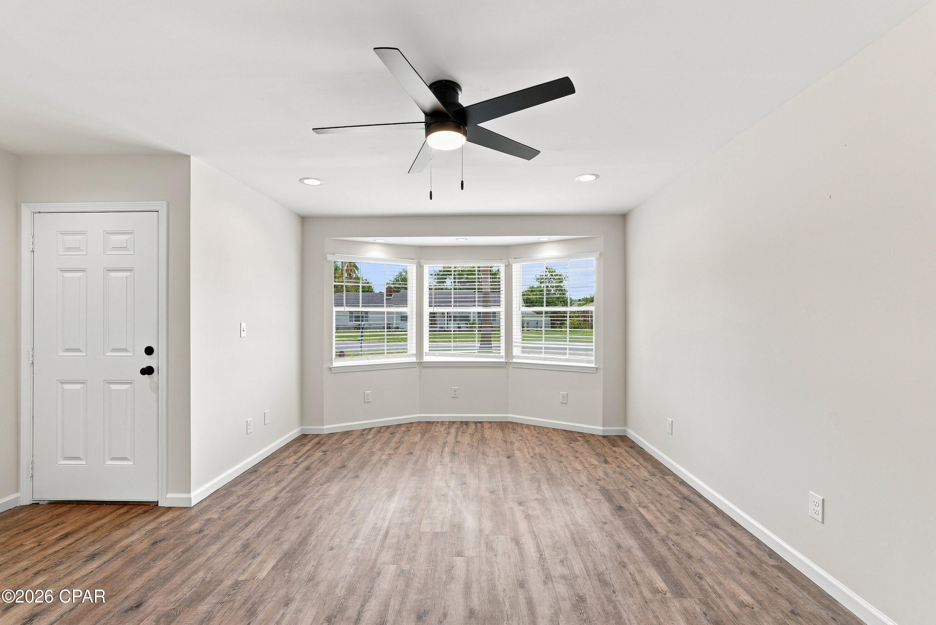 1279 Amherst Road Panama City, FL 32405 - Photo 3 of 21 Gallery Image 3