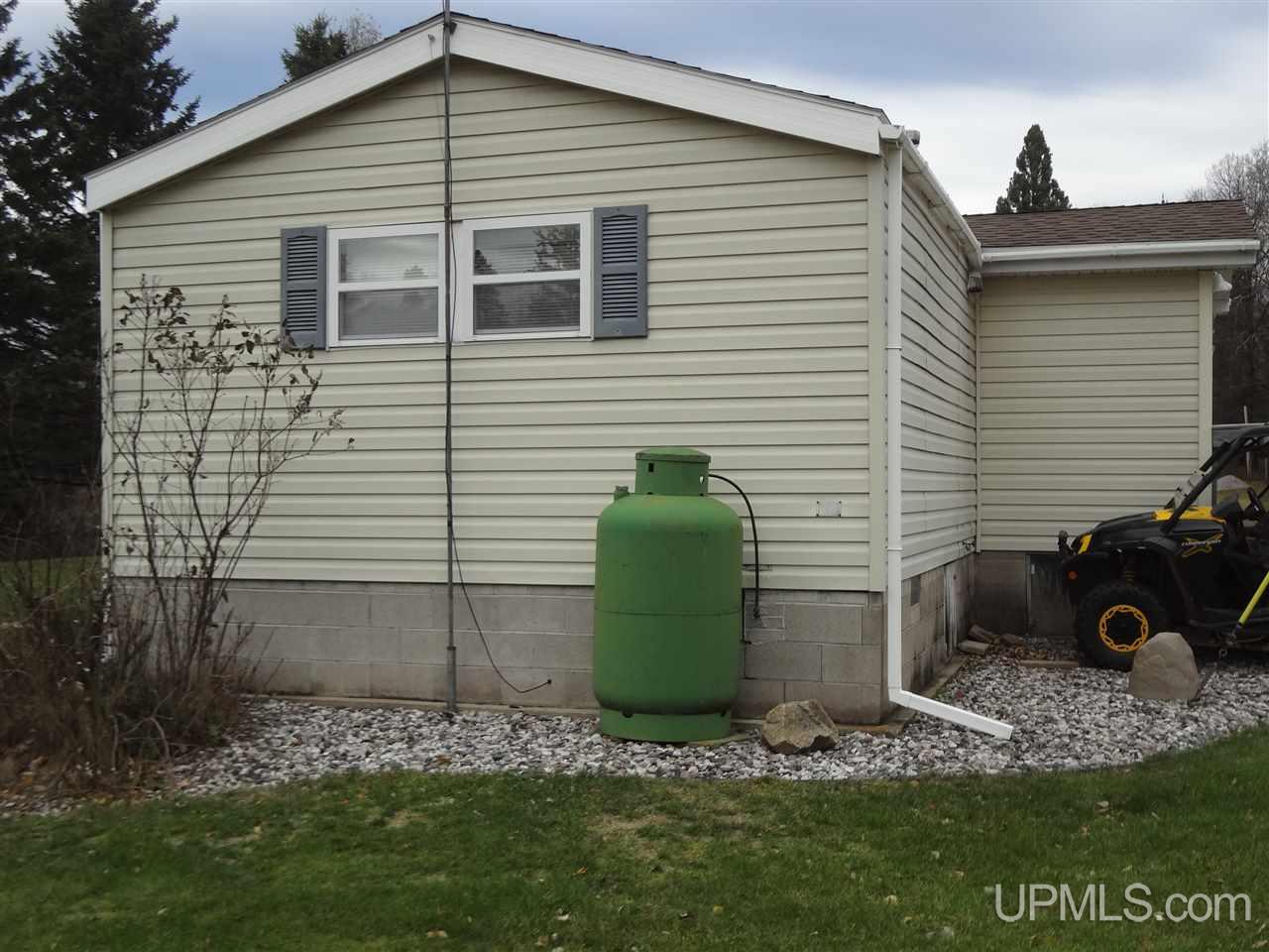 N13515 Newberg Road, Unit 8 Channing, MI 49815 - Photo 11 of 48