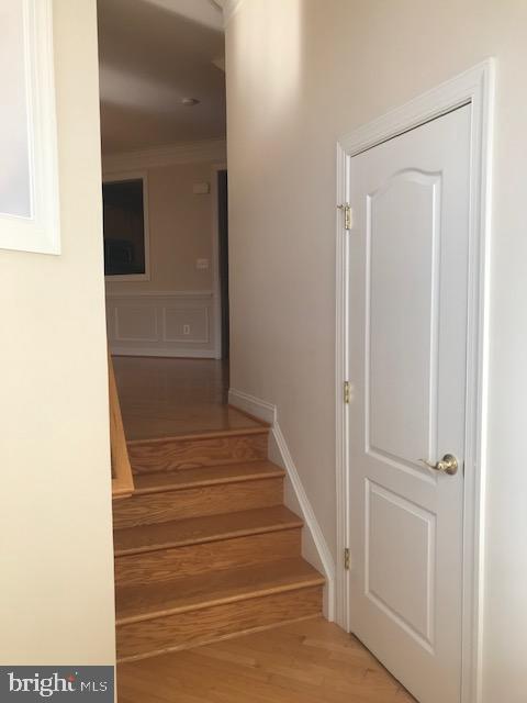 3680 Chippendale Circle Woodbridge, VA 22193 - Photo 18 of 49 a view of entryway with wooden floor