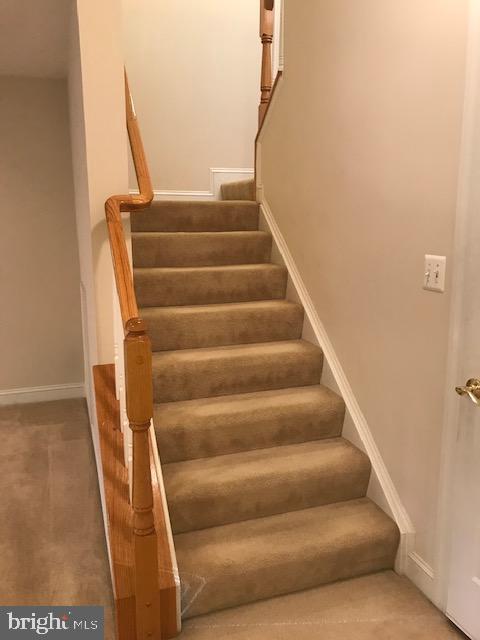 3680 Chippendale Circle Woodbridge, VA 22193 - Photo 6 of 49 a view of entryway