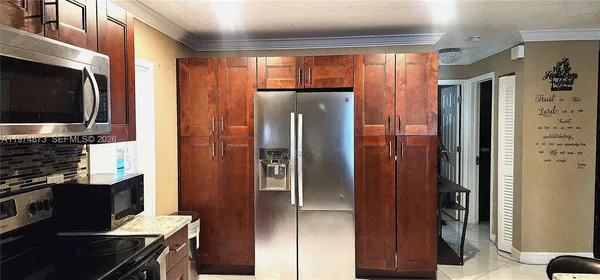 $3,150 | 7707 Southwest 8th Street, North Lauderdale, FL 33068