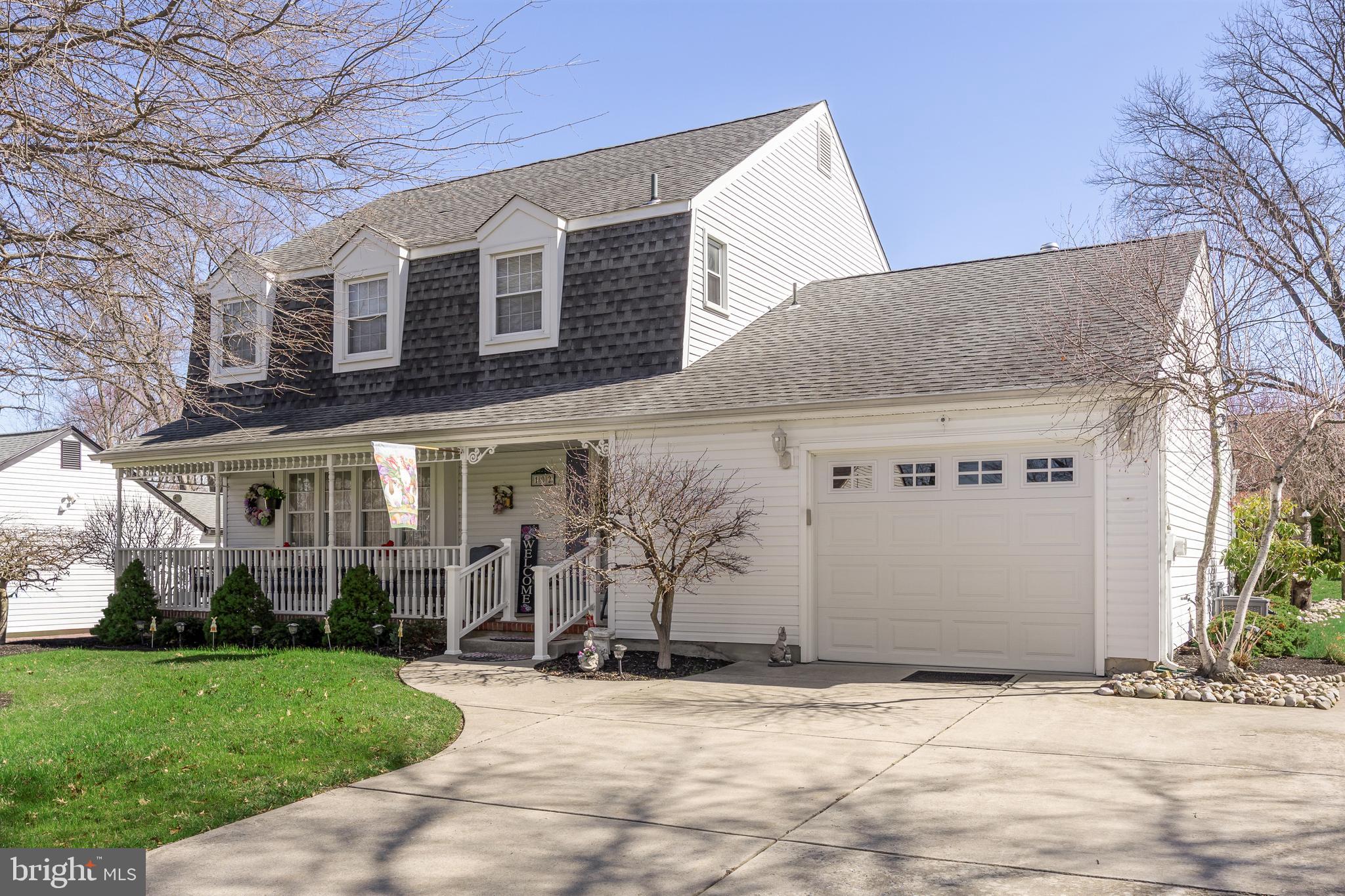 102 Red Stone Ridge Delran, NJ 08075 - Photo 3 of 33 Gallery Image 3