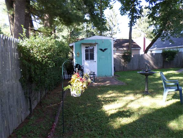 26 Bernard Street Springfield, MA 01109 - Photo 4 of 23 Gallery Image 4