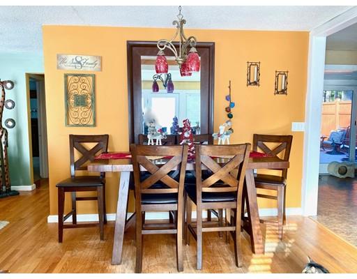 597 Westhampton Road Northampton, MA 01062 - Photo 4 of 35