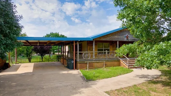 $289,900 | 1117 Westmoreland Street, Mason, TX 76856