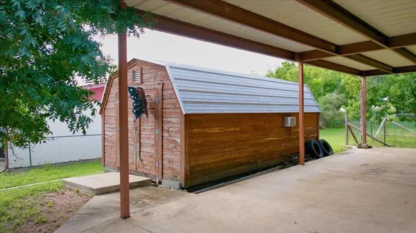 $289,900 | 1117 Westmoreland Street, Mason, TX 76856