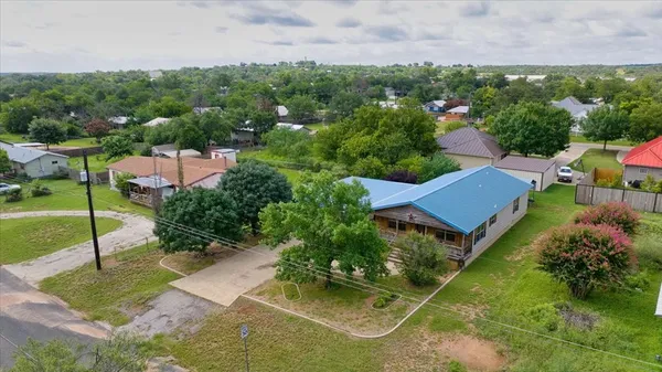 $289,900 | 1117 Westmoreland Street, Mason, TX 76856