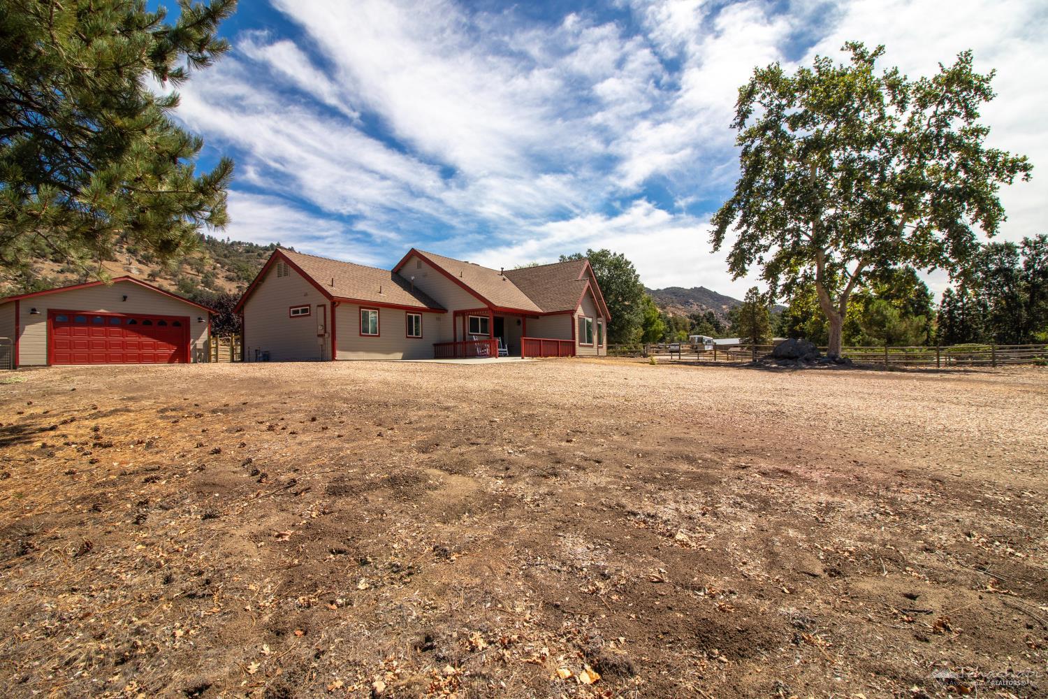 26961 Bear Valley Road Tehachapi, CA 93561 - Photo 40 of 40 Gallery Image 40