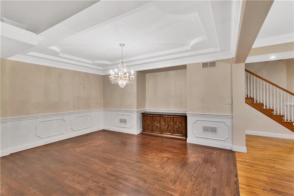 3553 Wiestertown Road Murrysville, PA 15632 - Photo 14 of 44 Extensive Wood Work