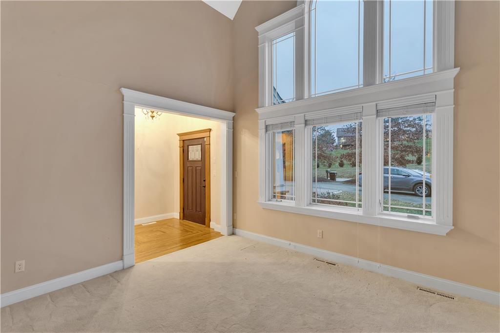 3553 Wiestertown Road Murrysville, PA 15632 - Photo 6 of 44 Huge Window, Vaulted Ceiling