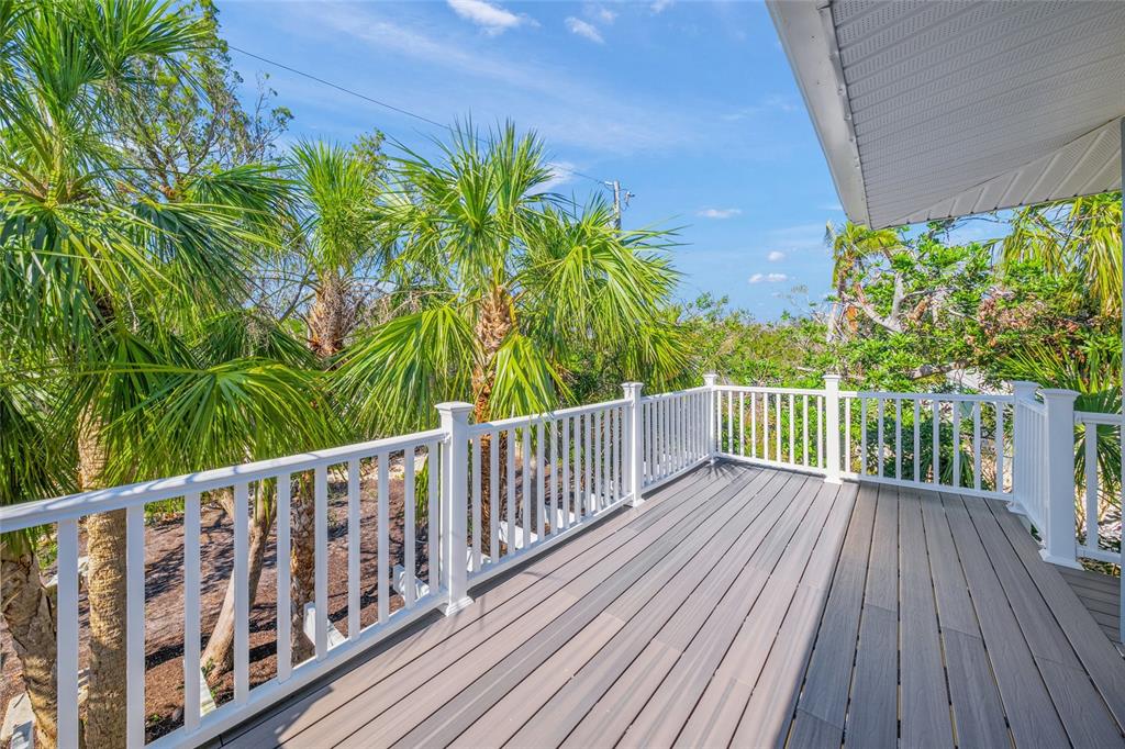 691 Gulf Bay Road Longboat Key, FL 34228 - Photo 14 of 34