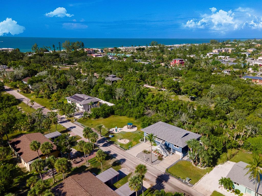 691 Gulf Bay Road Longboat Key, FL 34228 - Photo 29 of 34