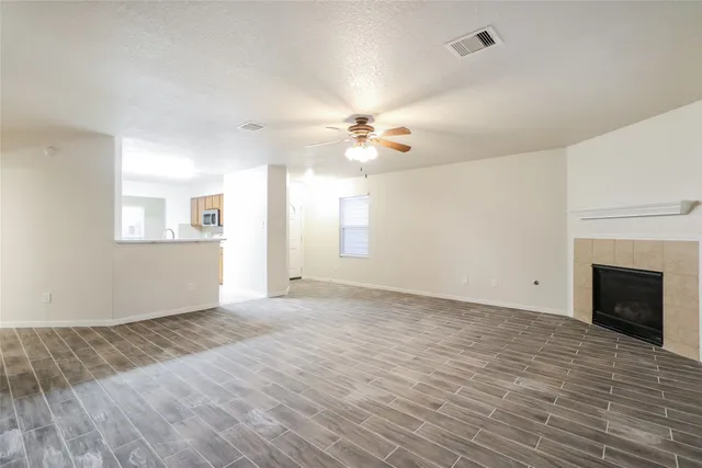 $2,125 | 16700 Foursquare Drive, Conroe, TX 77385