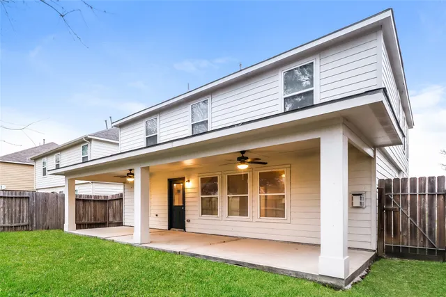 $2,125 | 16700 Foursquare Drive, Conroe, TX 77385