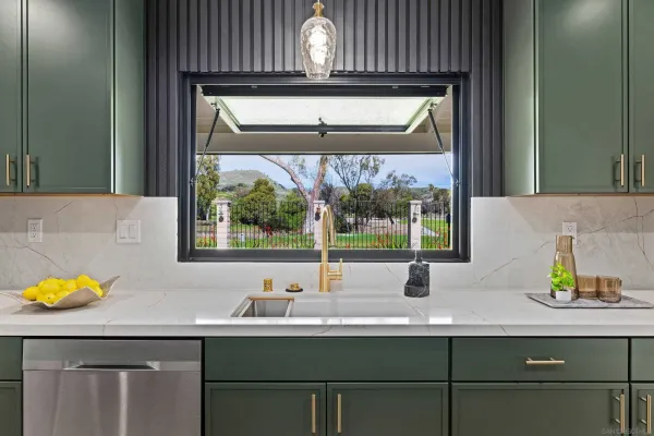 $1,125,000 | 4422 Point Degada, Oceanside, CA 92058