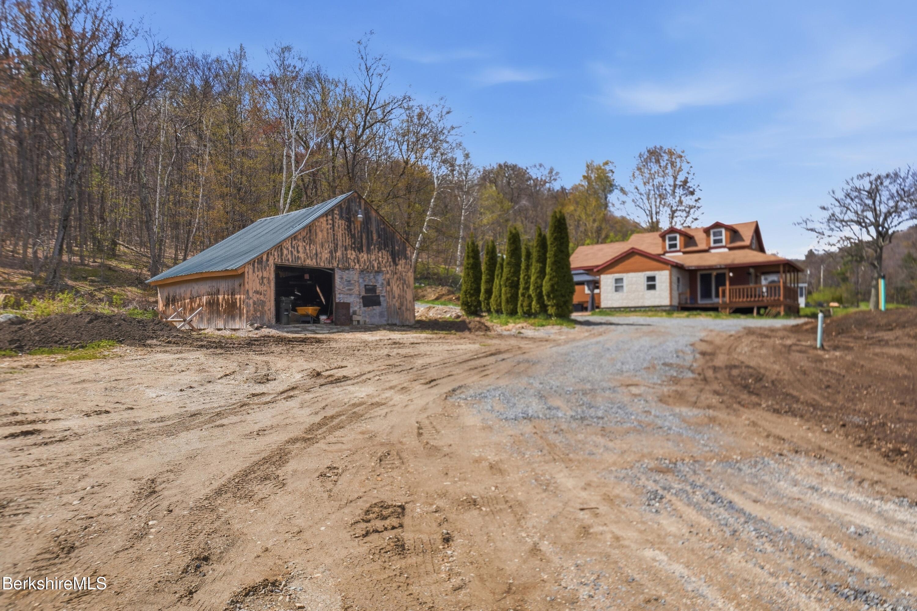 475 W Road Clarksburg, MA 01247 - Photo 3 of 47 Exterior