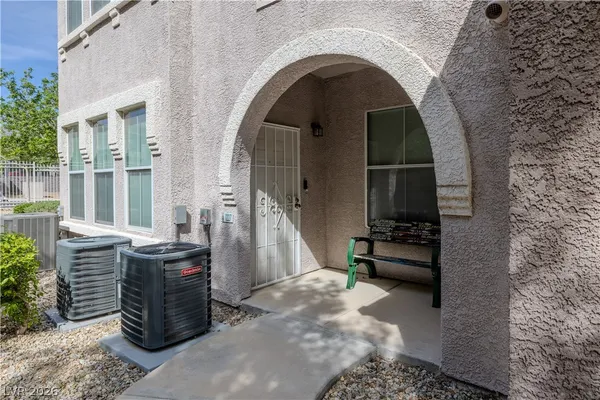 $225,000 | 10001 Peace Way, Unit 1227, Las Vegas, NV 89147