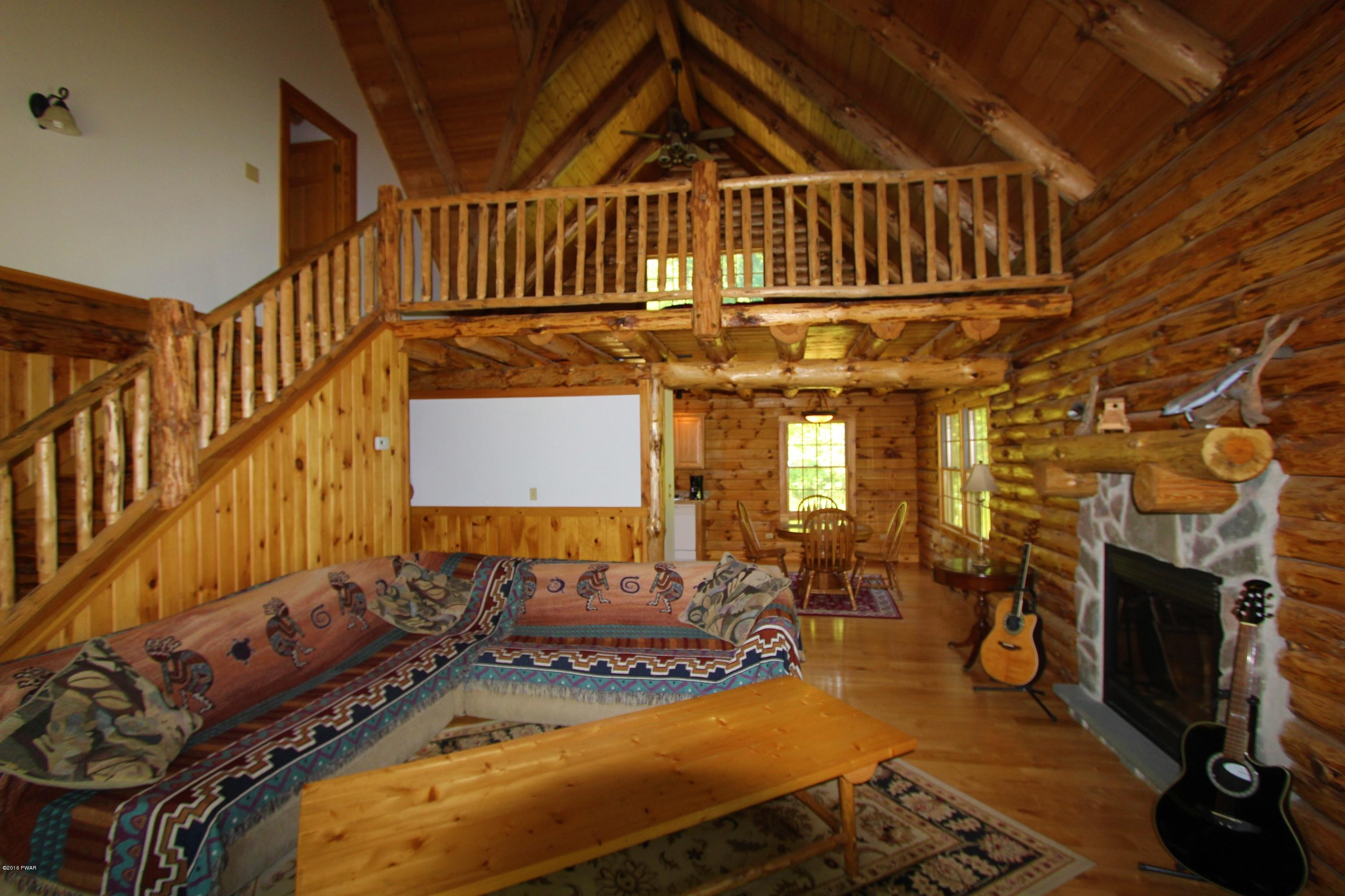 61 Bowens Road Moscow, PA 18444 - Photo 4 of 26