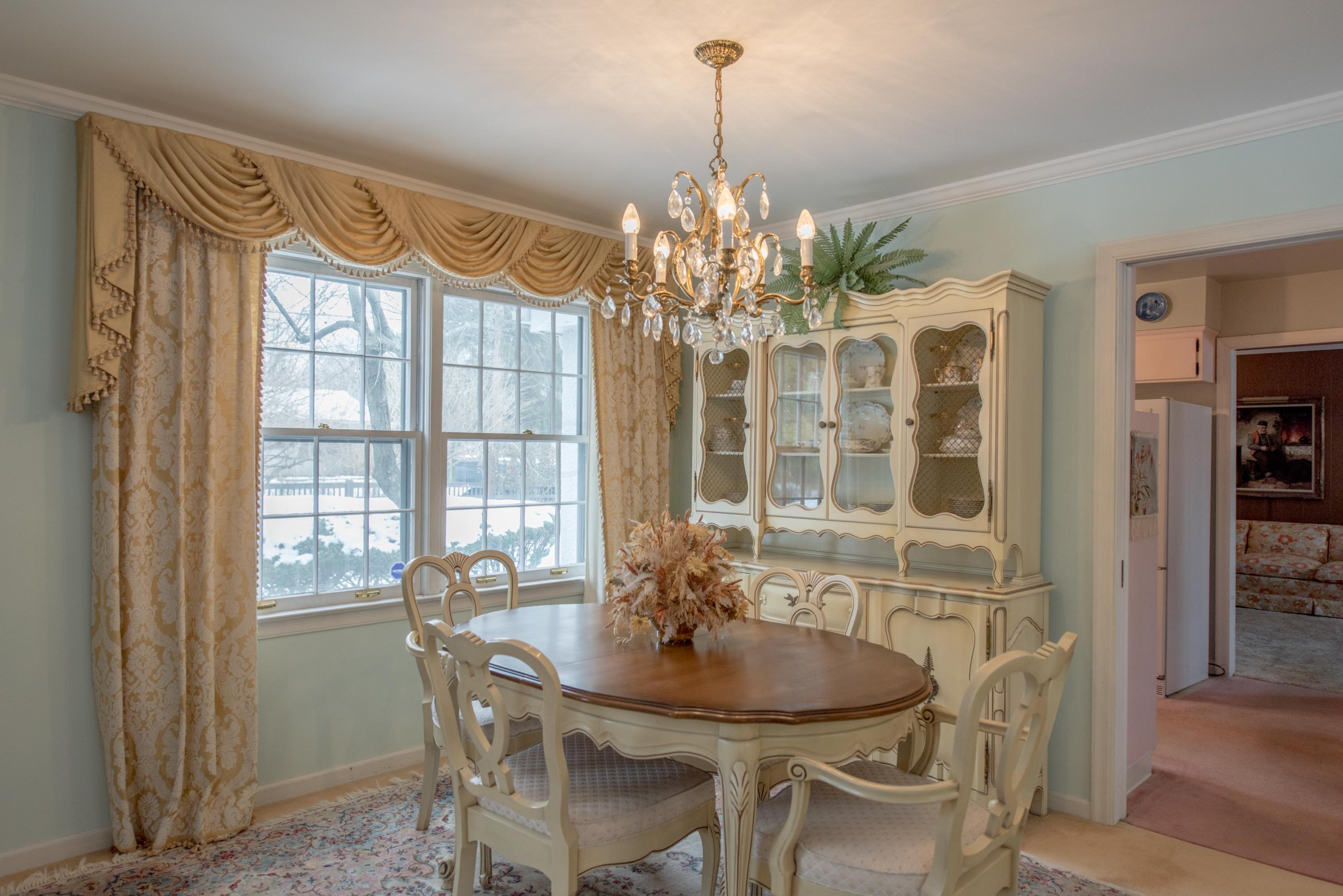 2985 Halstead Road Columbus, OH 43221 - Photo 7 of 19