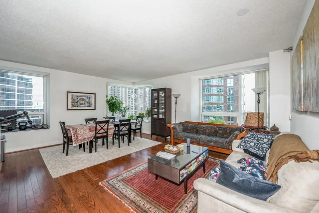 $3,800 | 512 North McClurg Court, Unit 504, Chicago, IL 60611