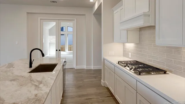 $499,900 | 3002 Vistablue Lane, San Antonio, TX 78245