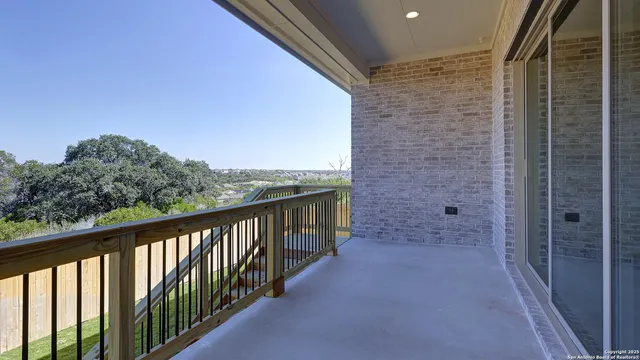 $499,900 | 3002 Vistablue Lane, San Antonio, TX 78245