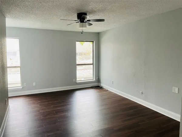 $1,500 | 9534 Pagewood Lane, Houston, TX 77063