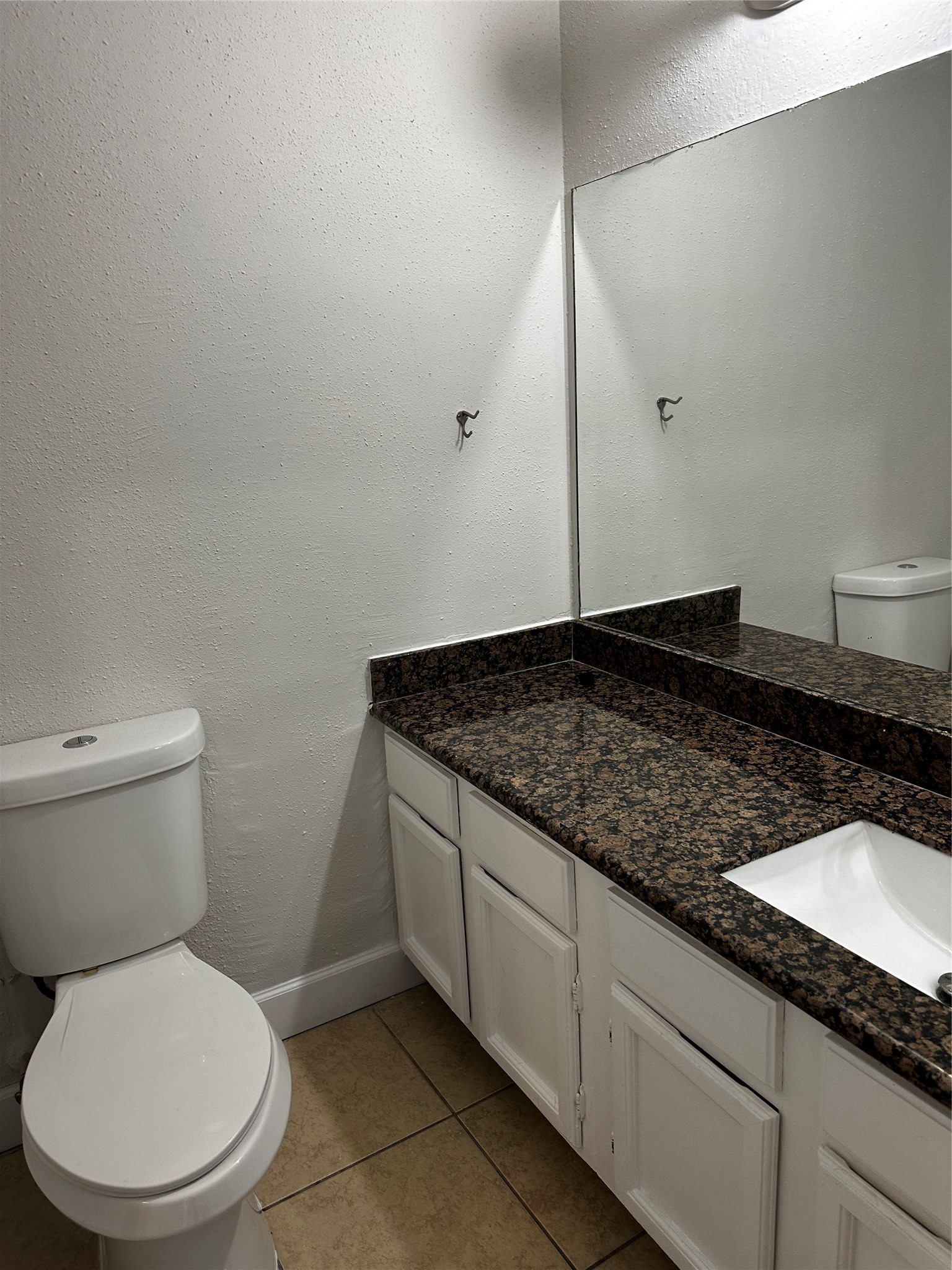 9534 Pagewood Lane Houston, TX 77063 - Photo 12 of 18