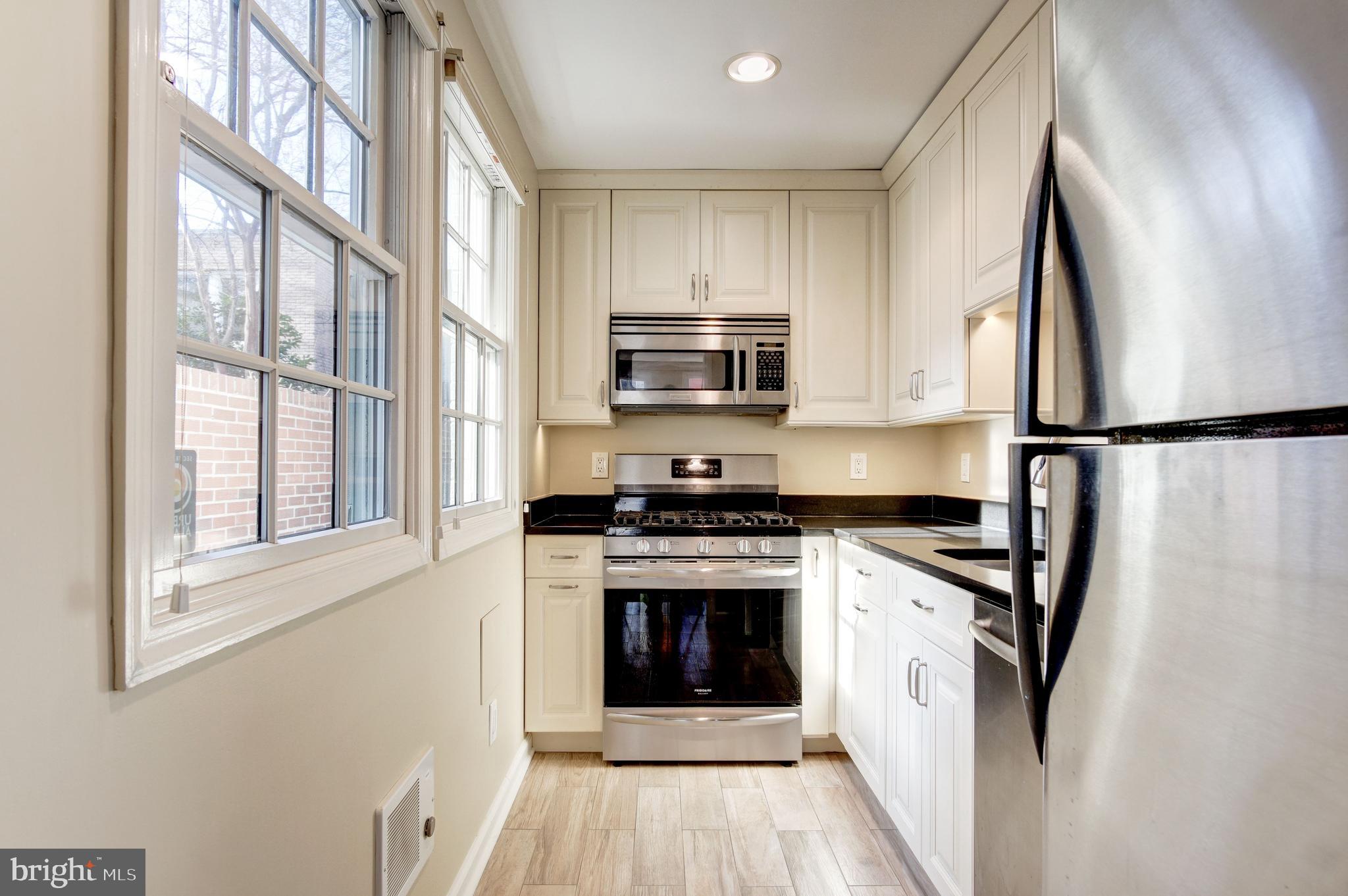 1520 26th Street Northwest Washington, DC 20007 - Photo 12 of 25