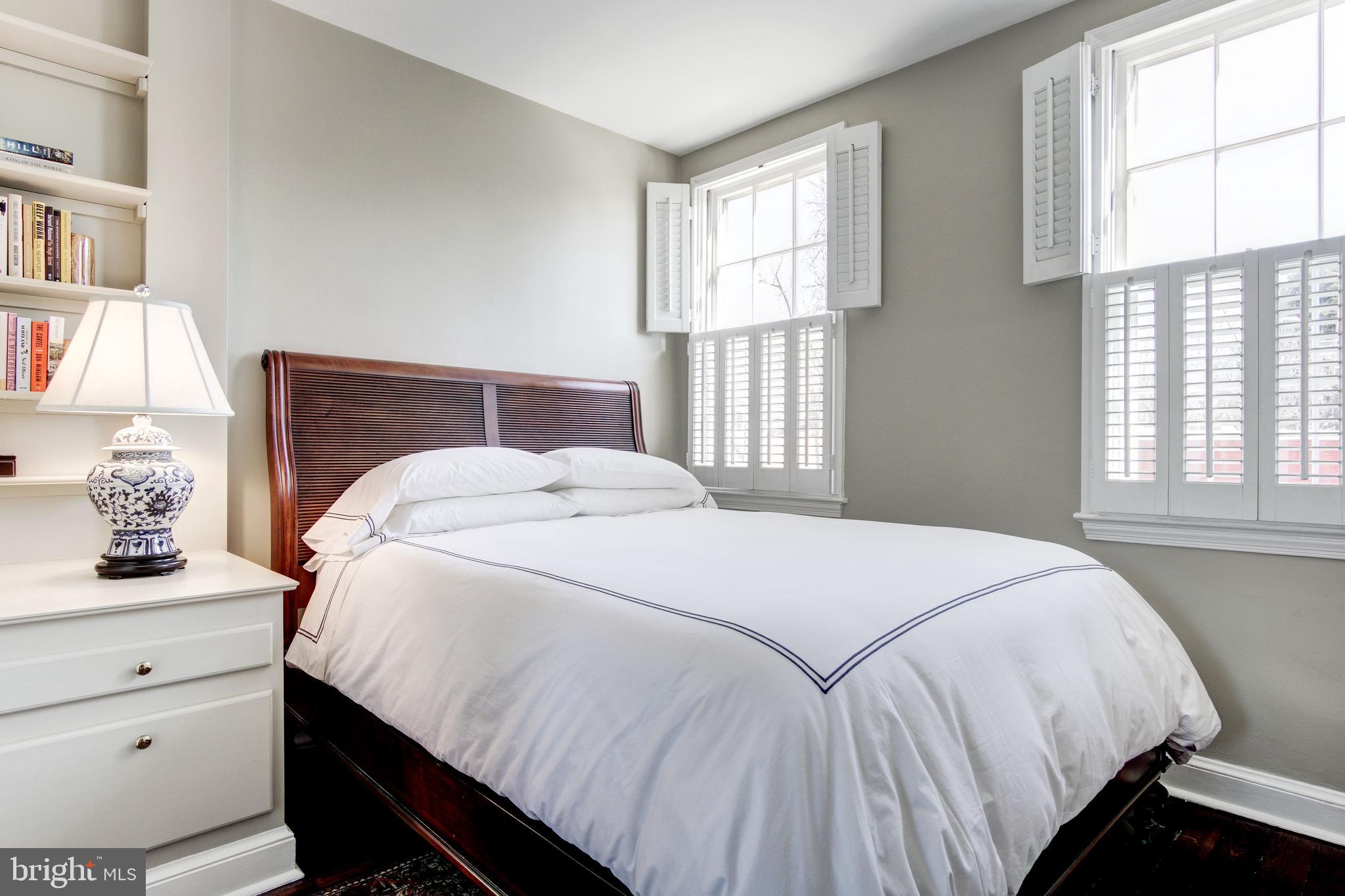 1520 26th Street Northwest Washington, DC 20007 - Photo 14 of 25