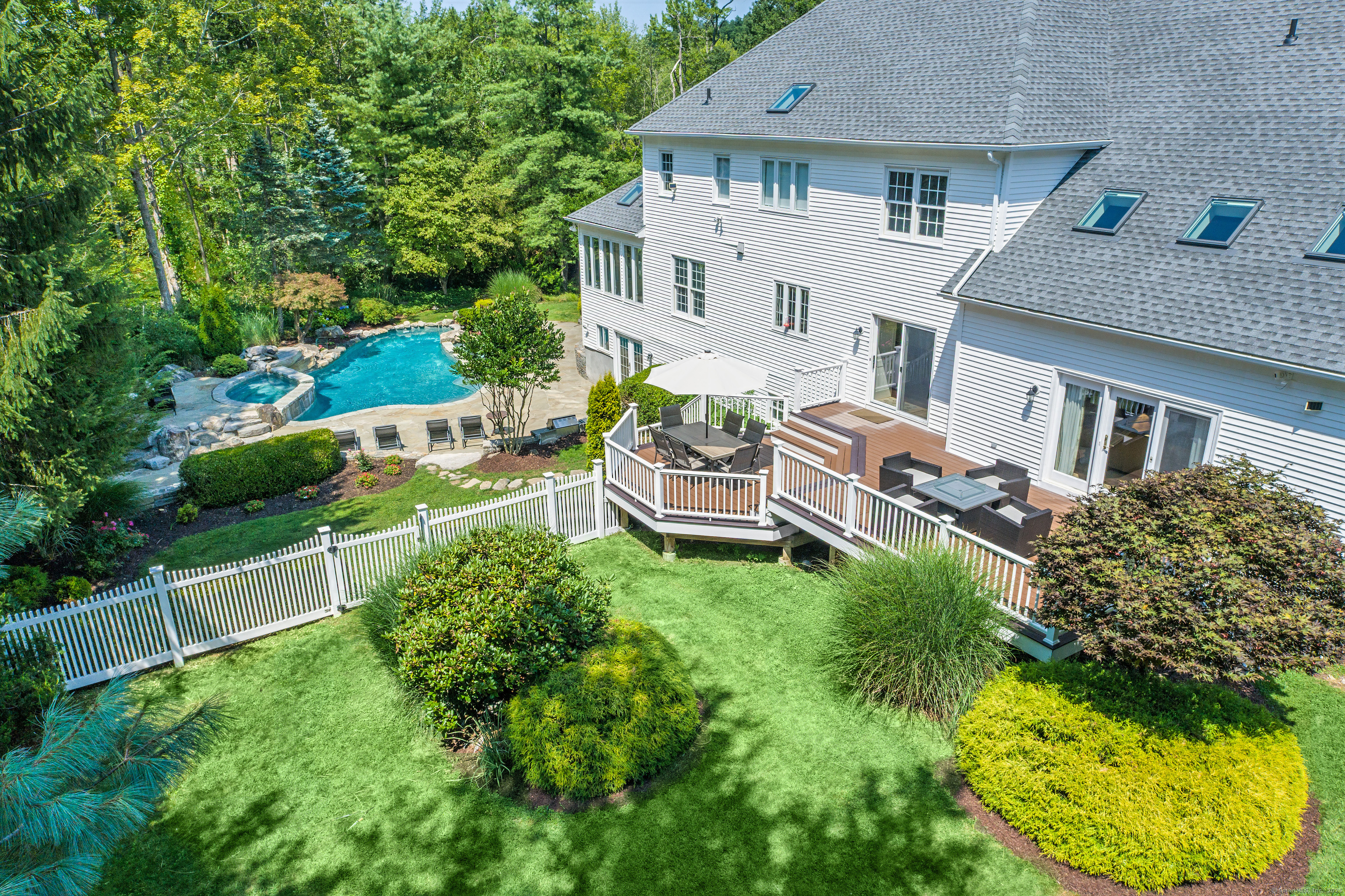 21 Schoolhouse Place Ridgefield, CT 06877 - Photo 31 of 40 an aerial view of a house with swimming pool and garden