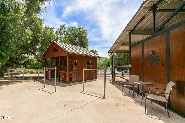 $2,299,000 | 2735 Los Pinos Circle, Camarillo, CA 93012