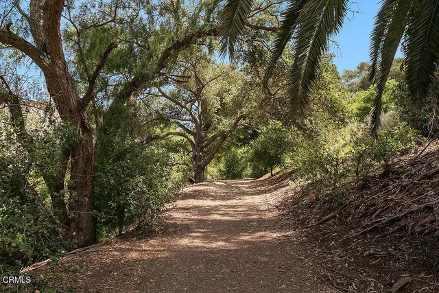 $2,299,000 | 2735 Los Pinos Circle, Camarillo, CA 93012