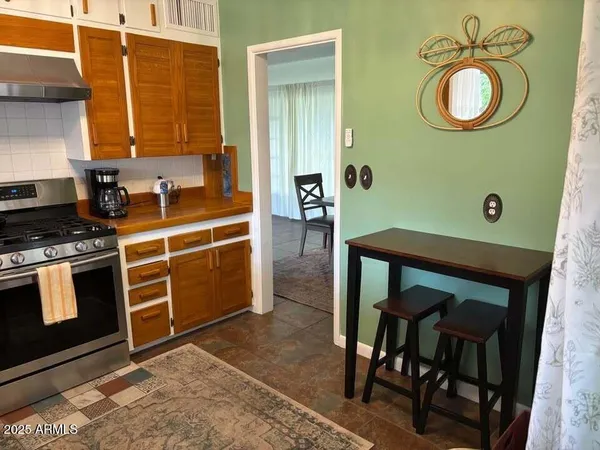 $2,499 | 4105 East Lewis Avenue, Phoenix, AZ 85008