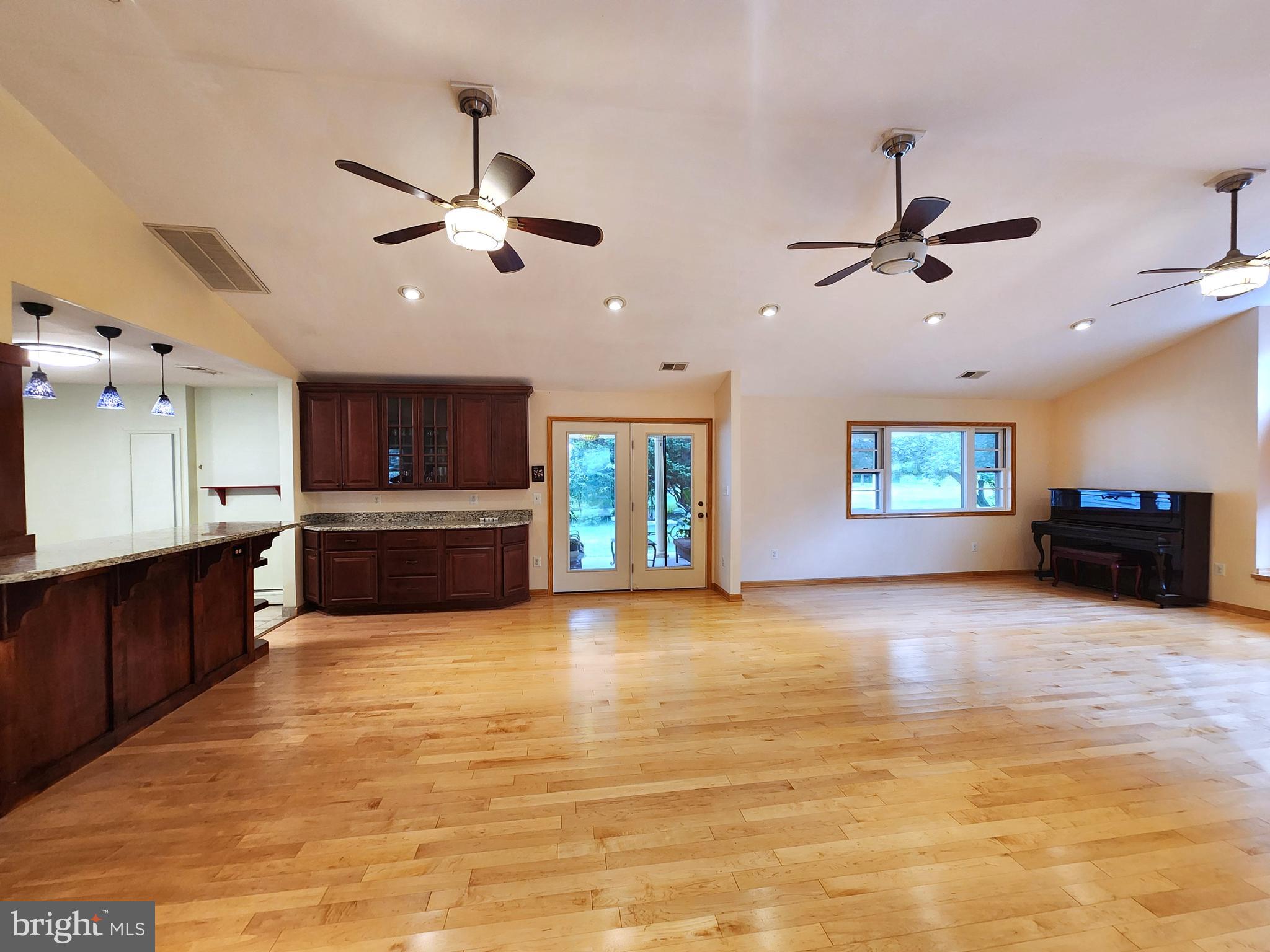 47 Old Bonifant Road Silver Spring, MD 20904 - Photo 12 of 36