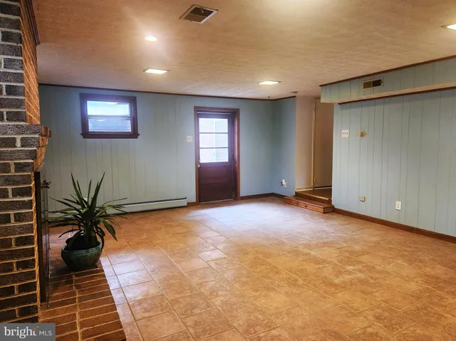 $3,495 | 47 Old Bonifant Road, Silver Spring, MD 20904