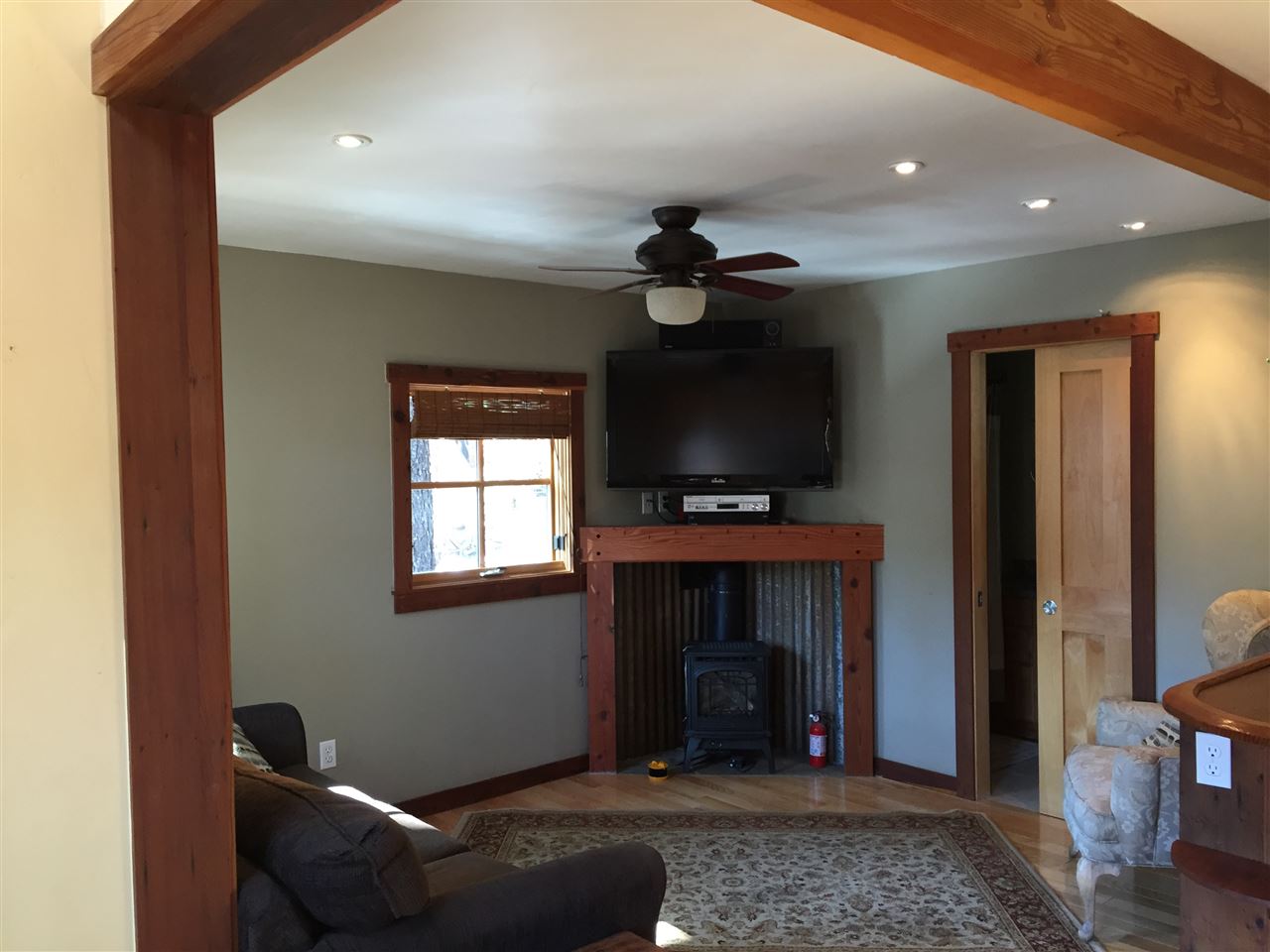 13172 Donner Pass Road Truckee, CA 96161 - Photo 4 of 14 Gallery Image 4