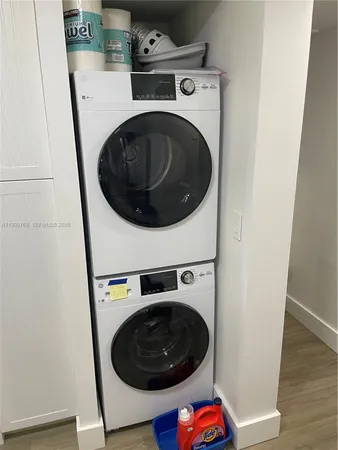 $330,000 | 1605 Highway 1, Unit 206V3, Jupiter, FL 33477